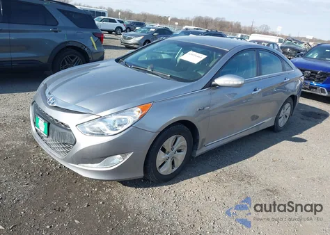 2015 Hyundai Sonata Hybrid from USA, damaged, VIN KMHEC4A46FA129848